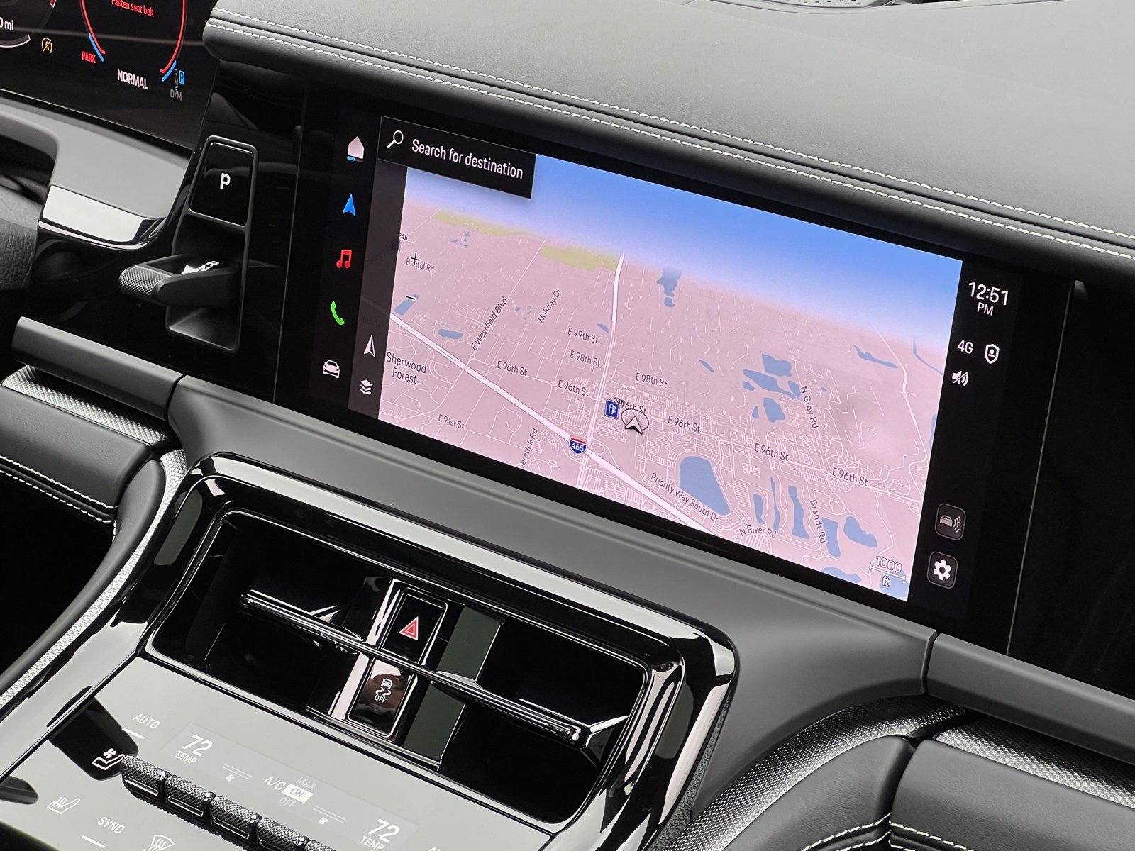 Certified 2025 Porsche Panamera 4 image 34