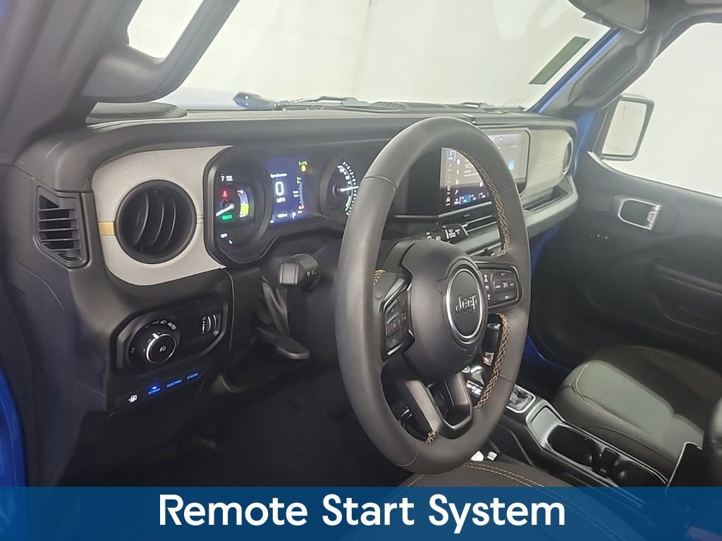 Used 2024 Jeep Wrangler Unlimited w/ Convenience Group AWD/4WD image 8