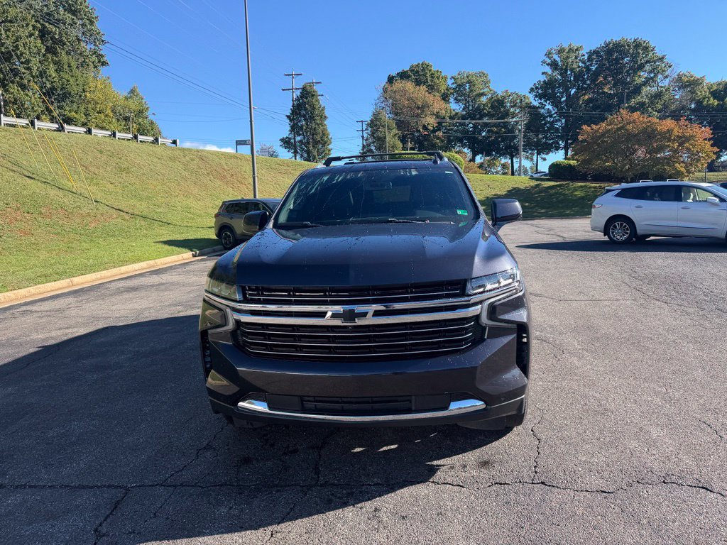 Used 2022 Chevrolet Tahoe LT w/ Luxury Package AWD/4WD image 2