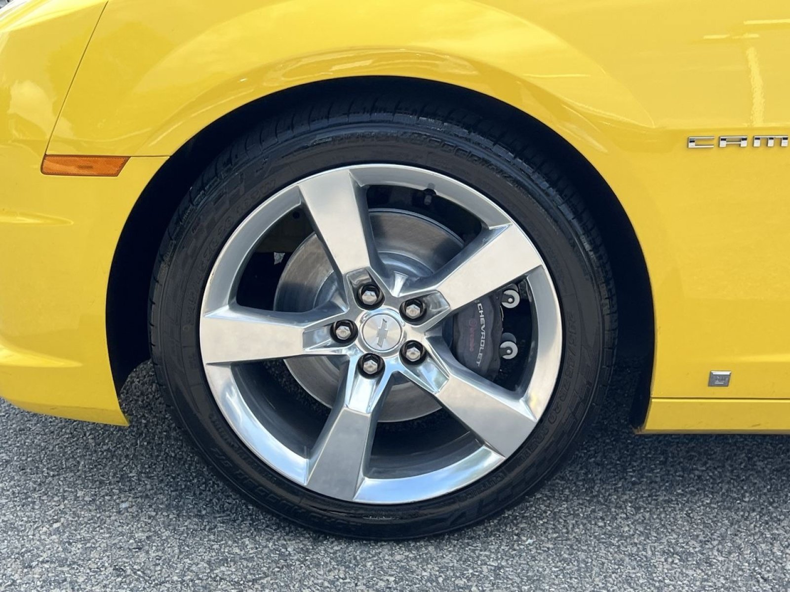 Used 2010 Chevrolet Camaro SS w/ RS Package RWD image 9