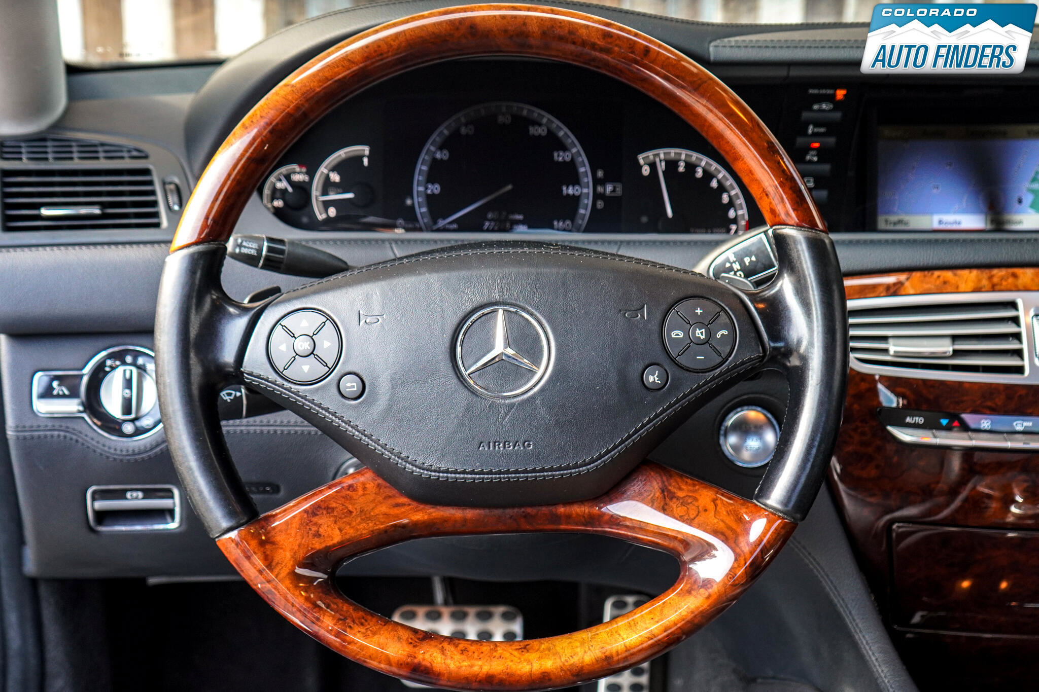 Used 2012 Mercedes-Benz CL 550 4MATIC image 13