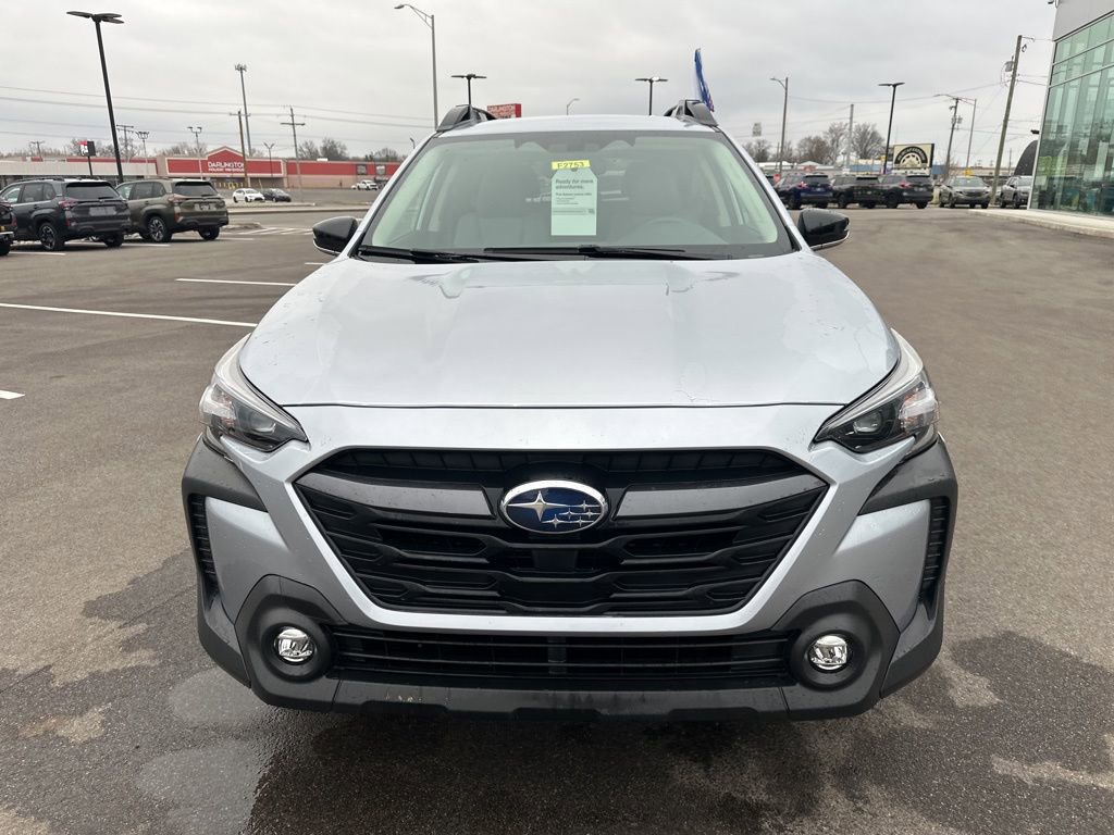 Certified 2025 Subaru Outback Premium image 2