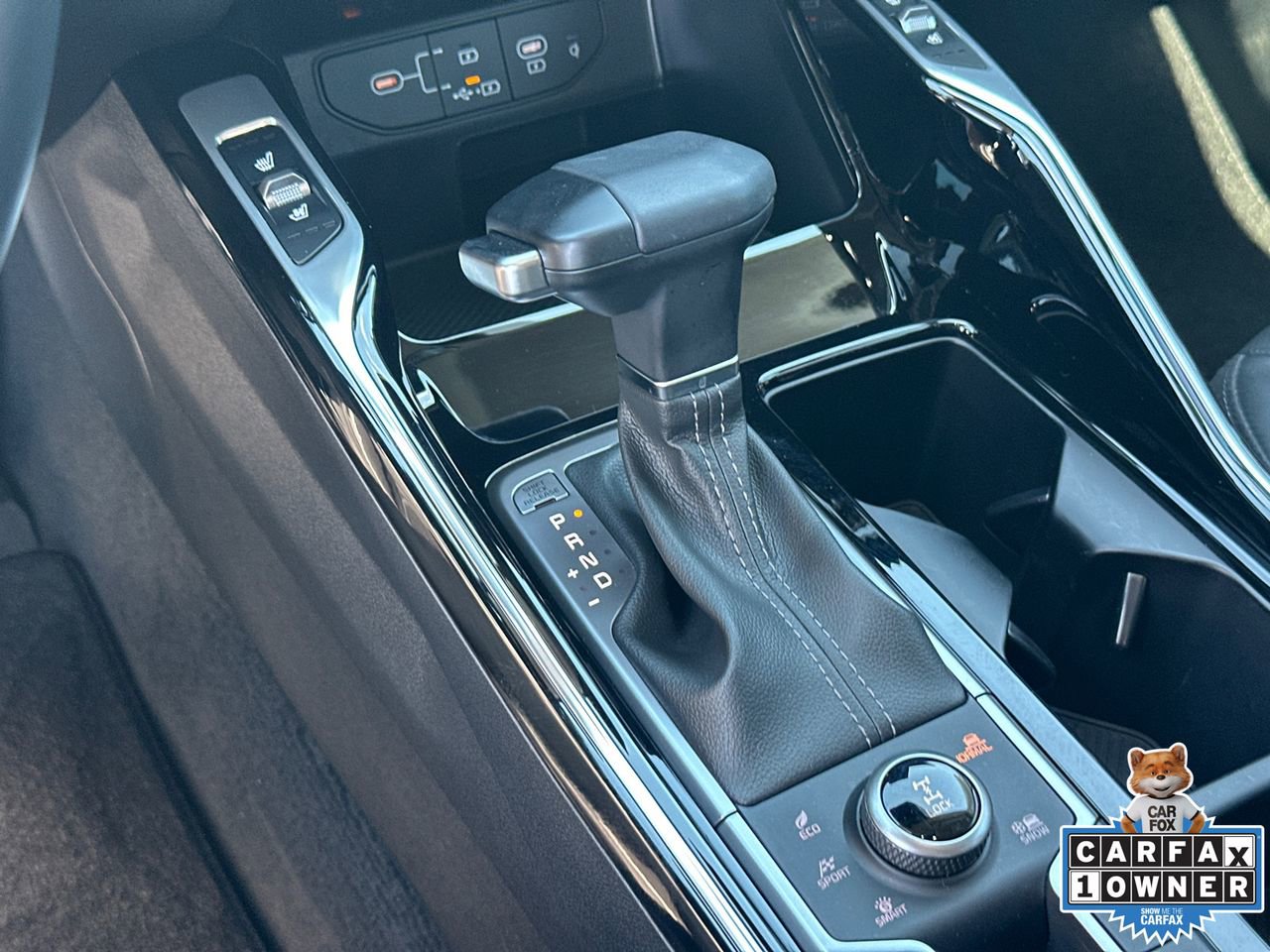 Used 2024 Kia Sorento SX image 31