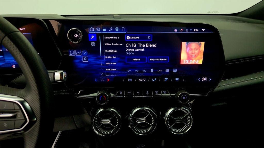 Used 2026 Chevrolet Blazer EV LT FWD image 17