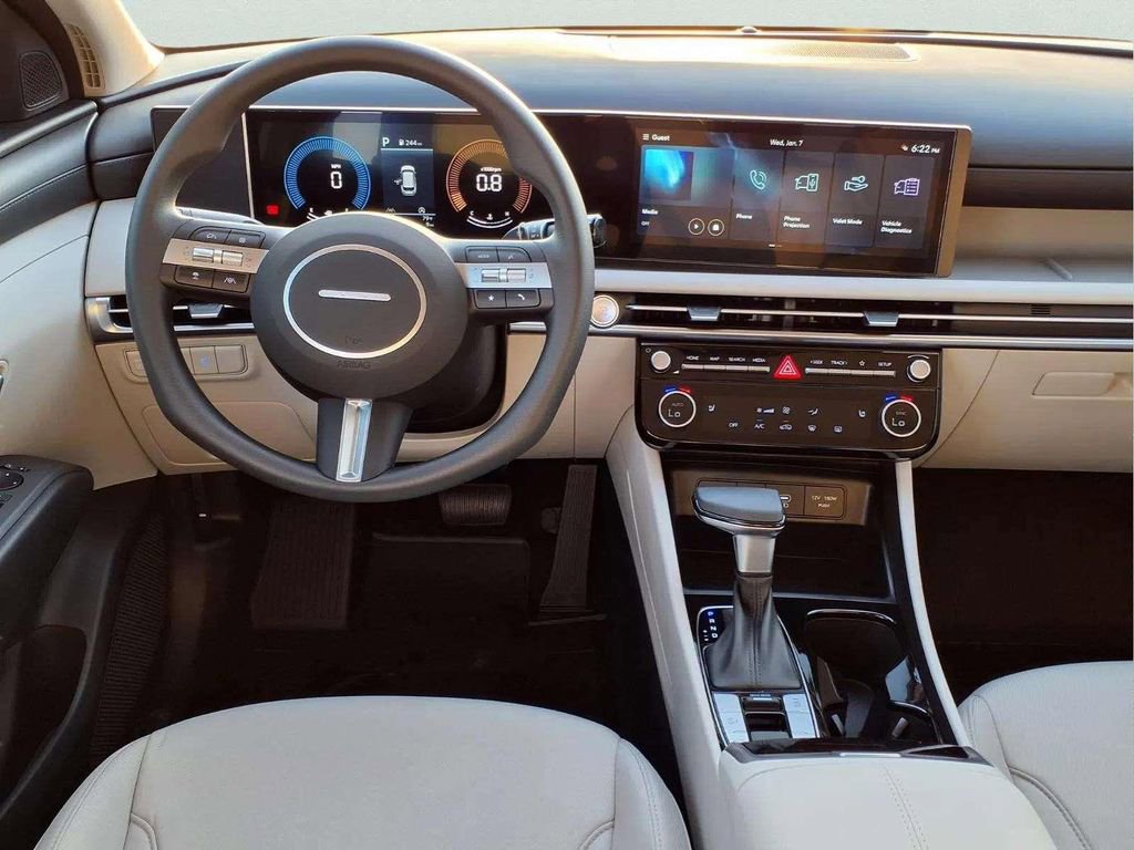 New 2026 Hyundai Tucson SEL image 9