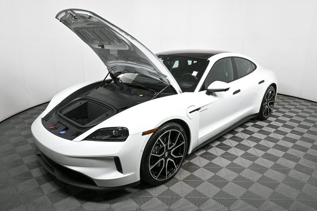 Certified 2025 Porsche Taycan image 33