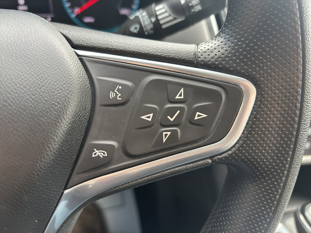 Used 2021 Chevrolet Equinox LS w/ LS Convenience Package image 16