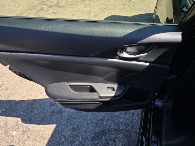 Used 2018 Honda Civic EX-T image 12