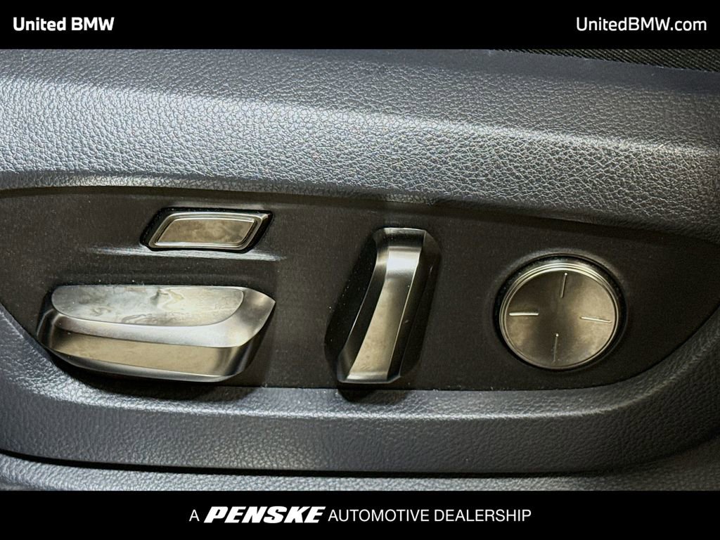Used 2025 Lexus LX 700h Luxury AWD/4WD image 4