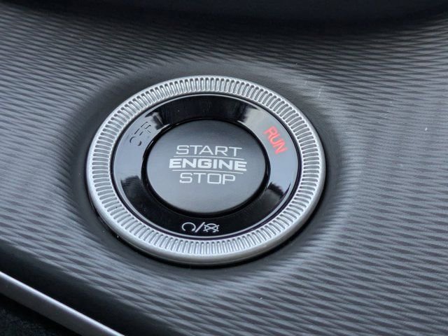 New 2025 Jeep Grand Cherokee L Laredo image 25