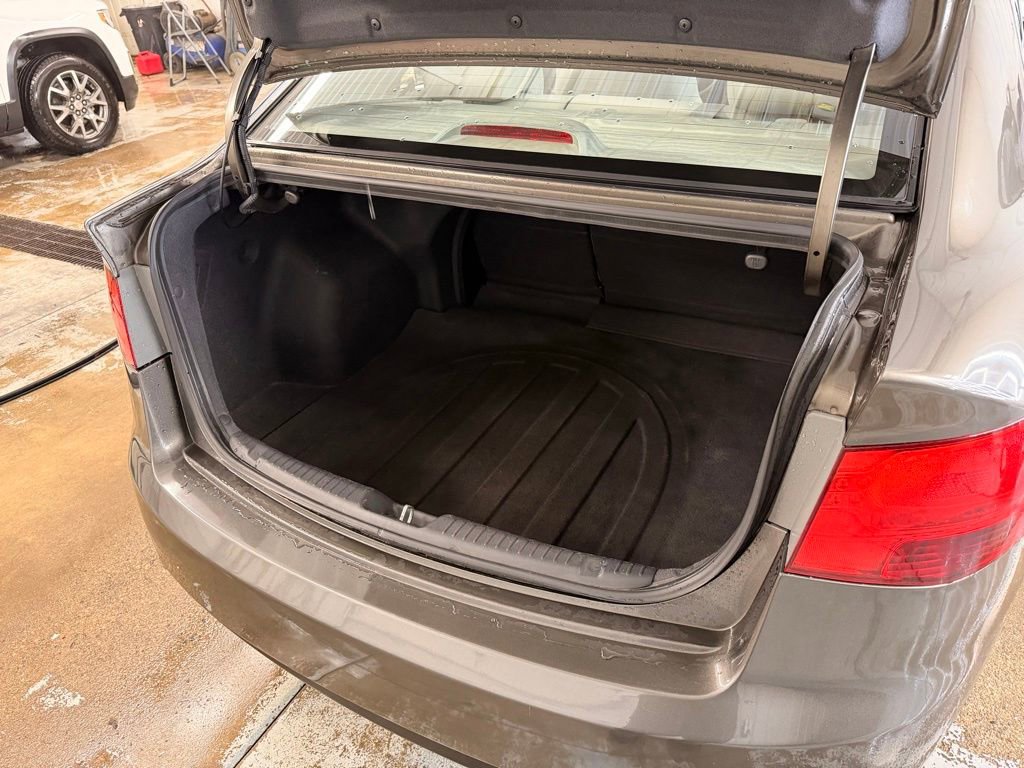 Used 2010 Kia Forte EX image 23