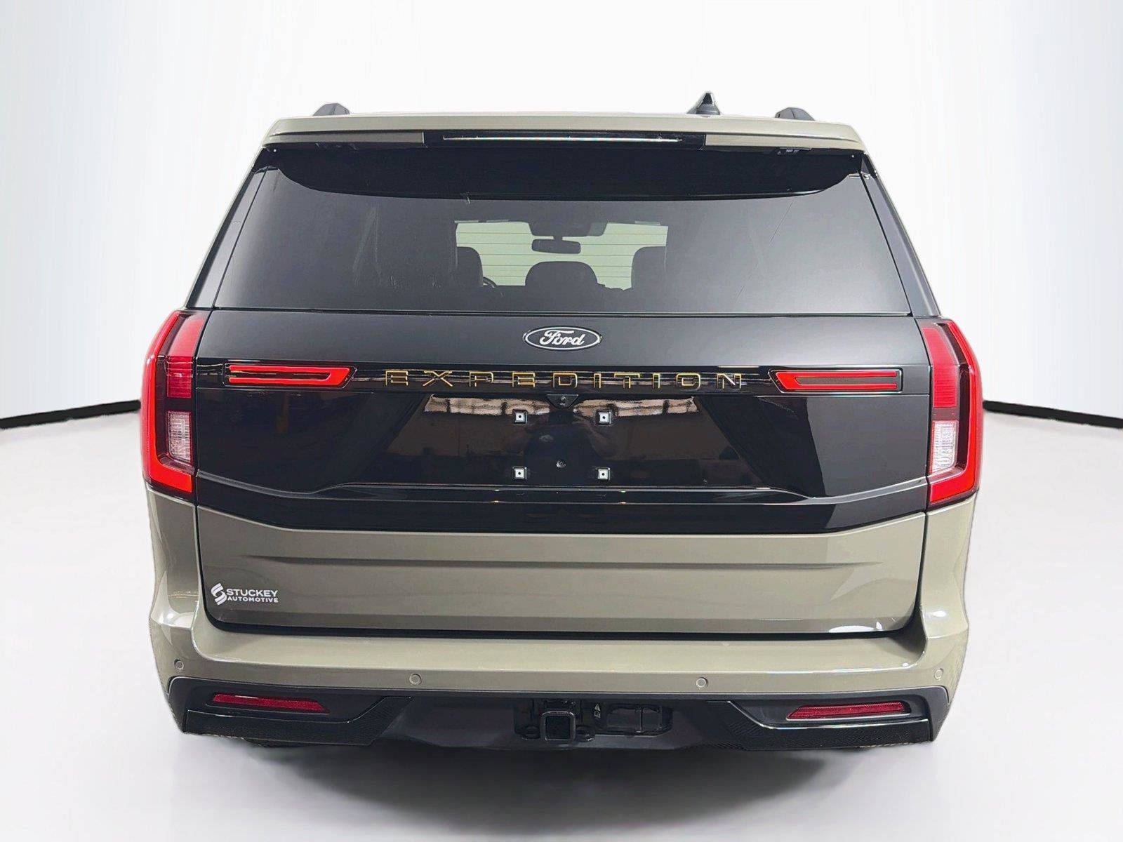 Used 2025 Ford Expedition Tremor AWD/4WD image 10