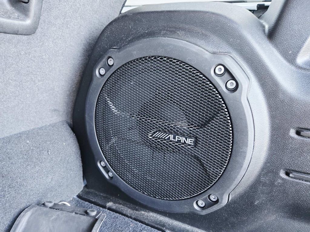 Used 2022 Jeep Wrangler Unlimited Sahara w/ Safety Group image 19