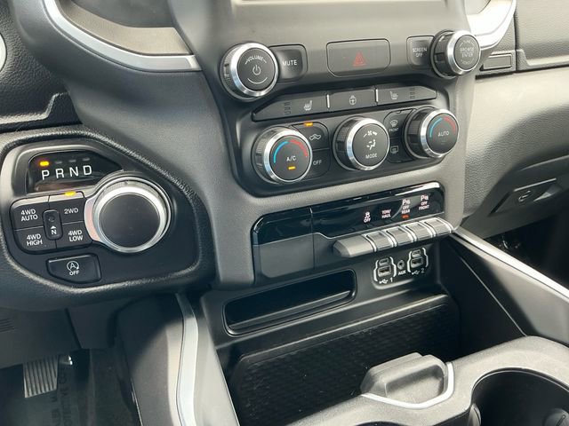 Used 2021 RAM 1500 Big Horn AWD/4WD image 22