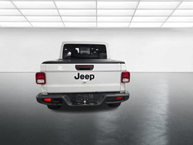 Used 2025 Jeep Gladiator Sport AWD/4WD image 6