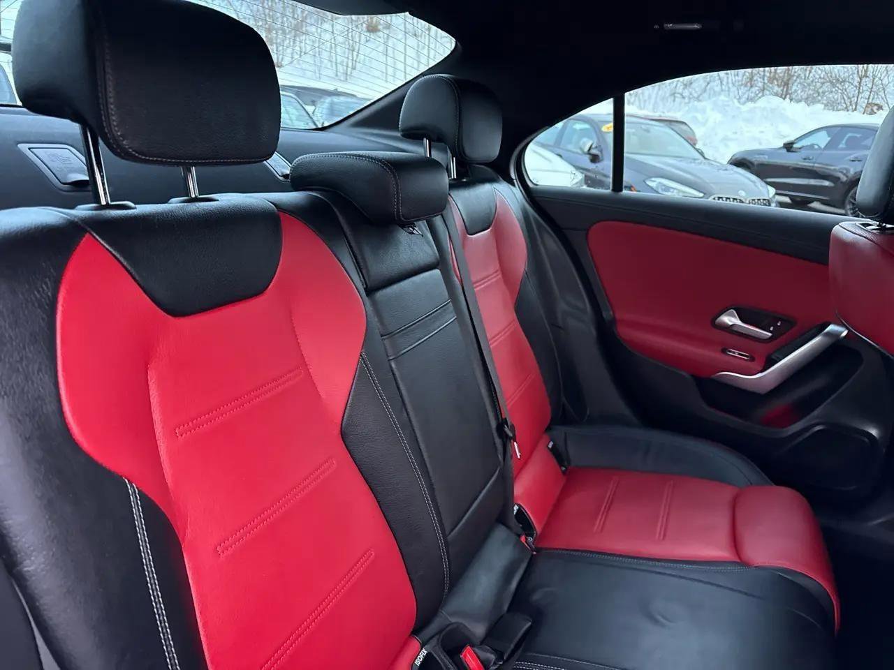 Used 2022 Mercedes-Benz A 220 4MATIC w/ AMG Line image 33