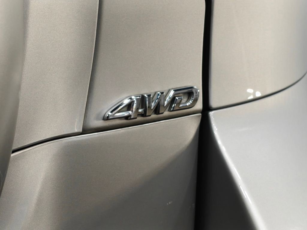 Used 2012 Toyota RAV4 4WD w/ Value Pkg image 24