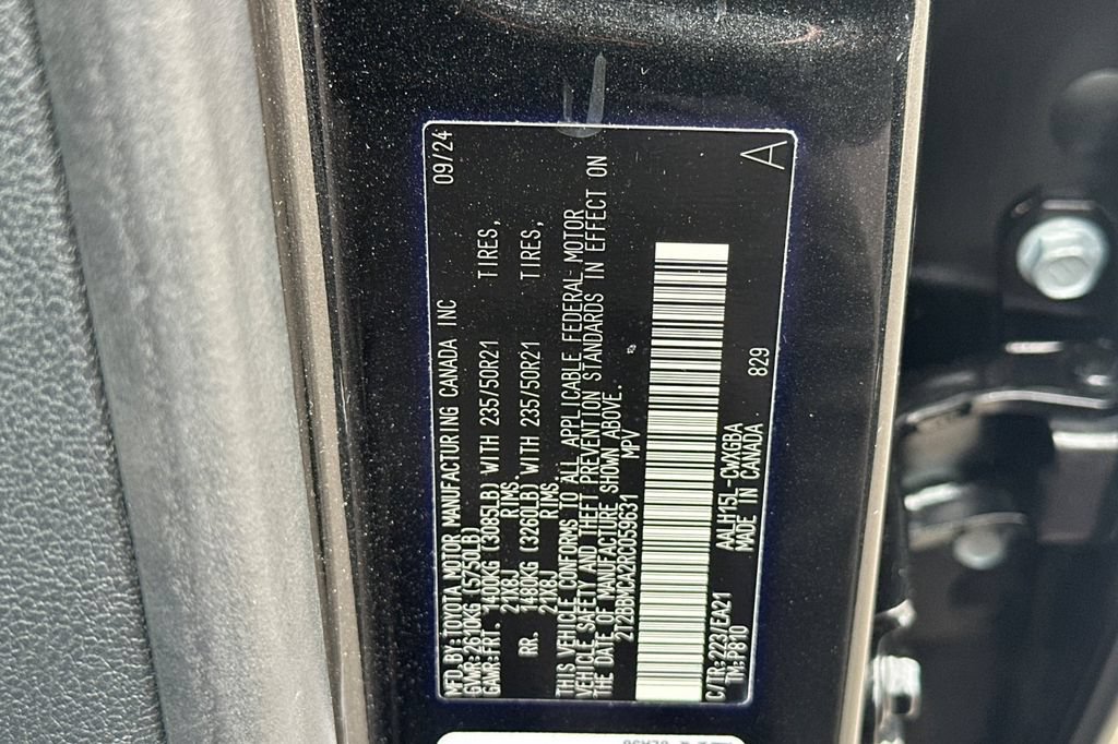 Used 2024 Lexus RX 350h w/ Convenience Package AWD/4WD image 29