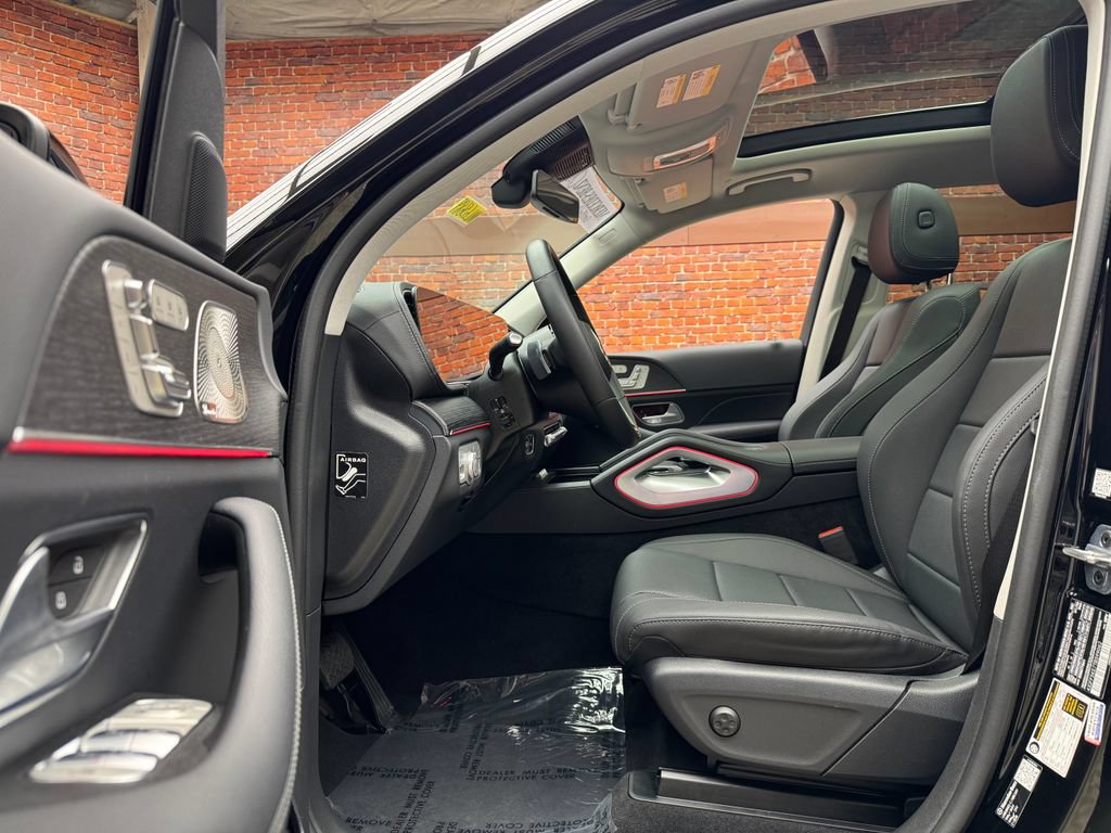 Used 2026 Mercedes-Benz GLS 450 4MATIC image 22