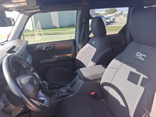 Used 2023 Ford Bronco Outer Banks AWD/4WD image 16