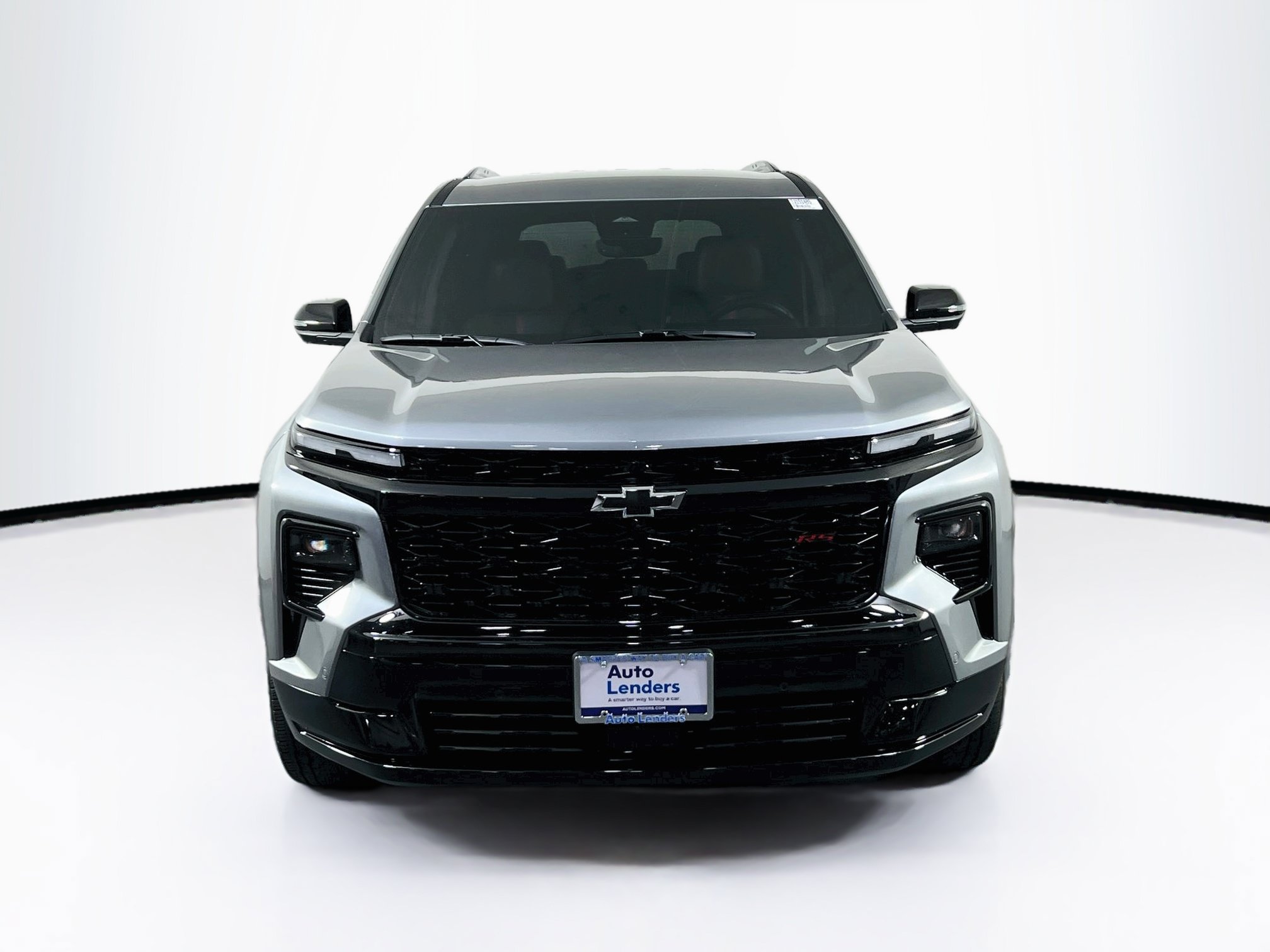 Used 2026 Chevrolet Traverse RS w/ LPO, Floor Liner Package AWD/4WD image 2