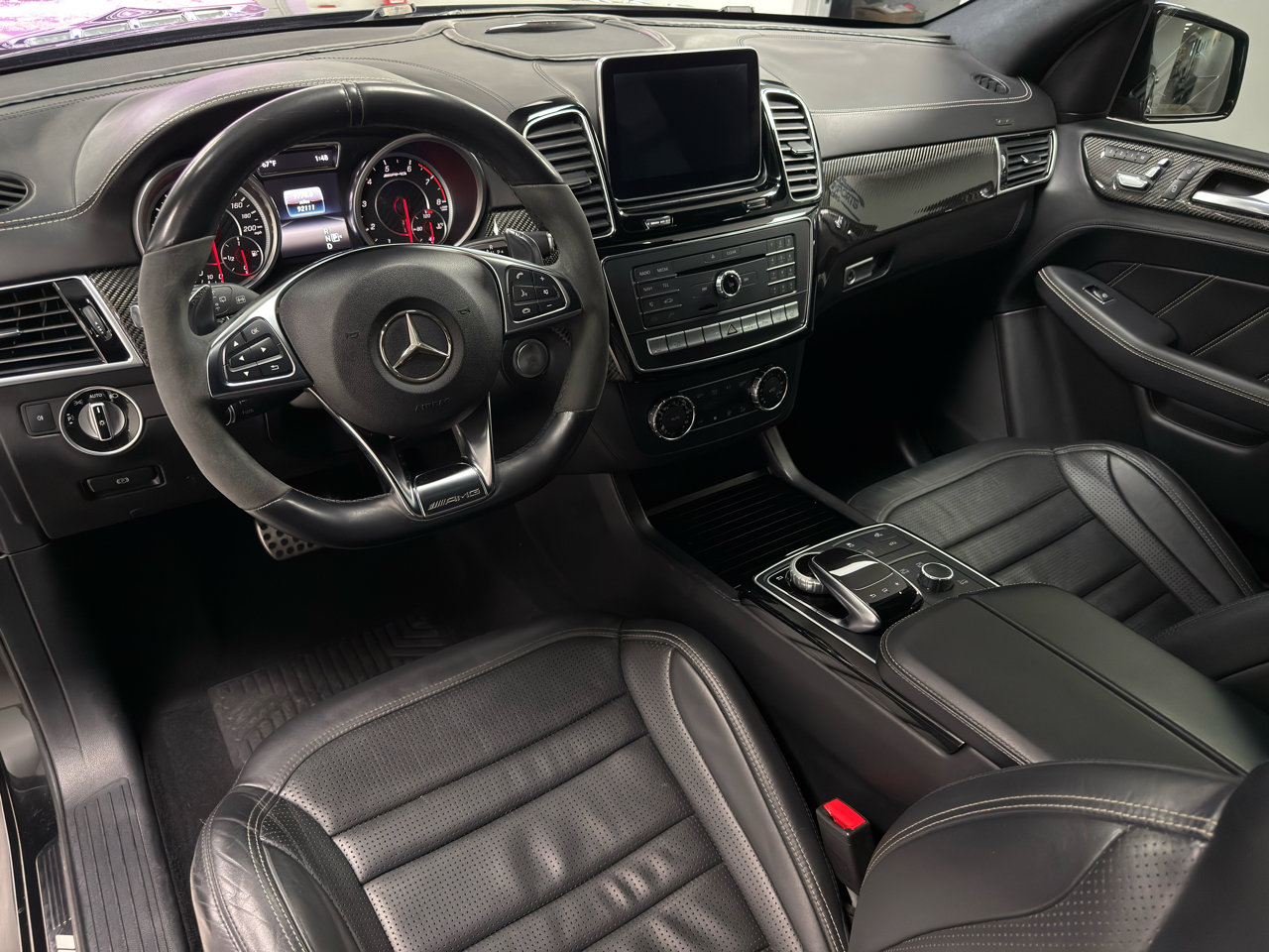 Used 2016 Mercedes-Benz GLE 63 AMG 4MATIC image 30