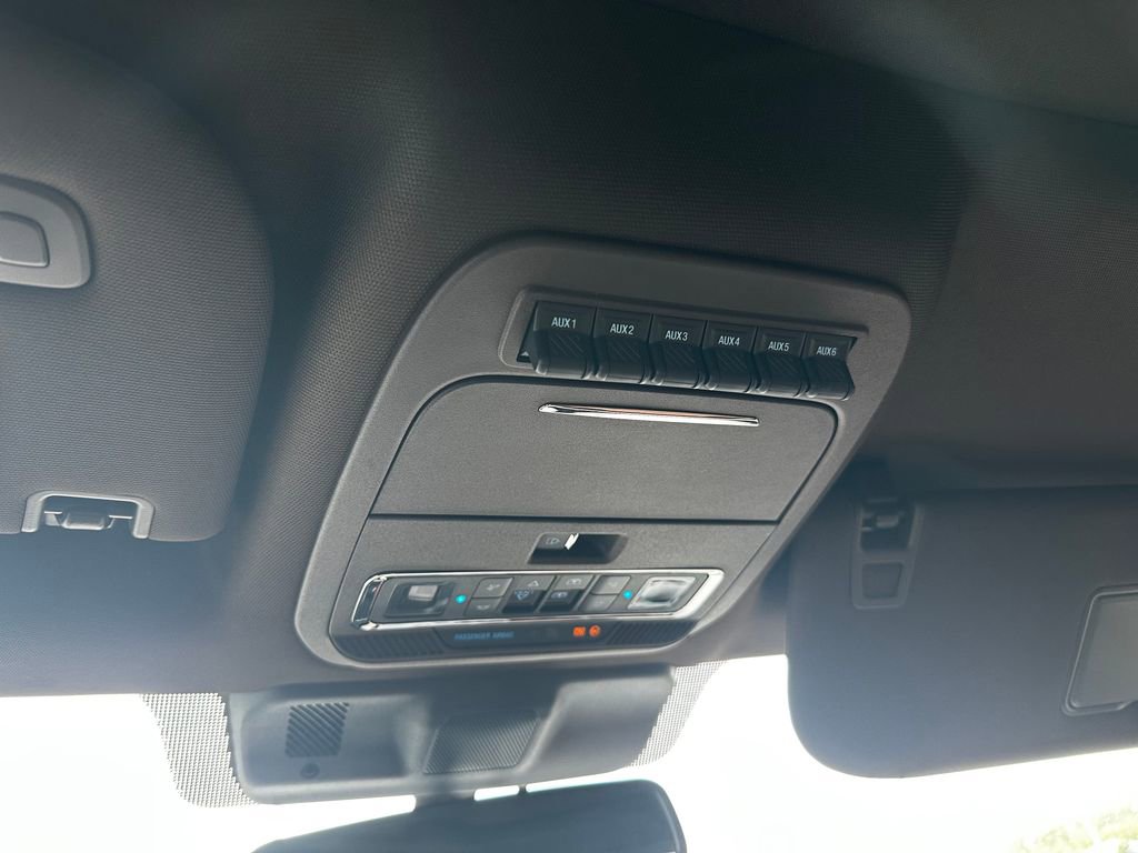 New 2025 Ford F250 King Ranch w/ Chrome Package image 84