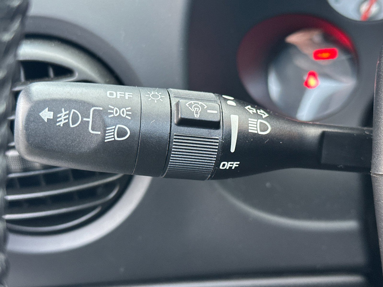 Used 2004 Dodge Viper SRT-10 image 23