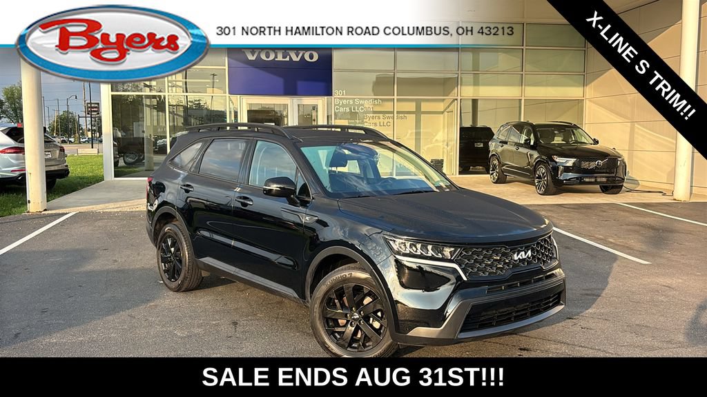 Used 2023 Kia Sorento S w/ Panoramic Sunroof Package