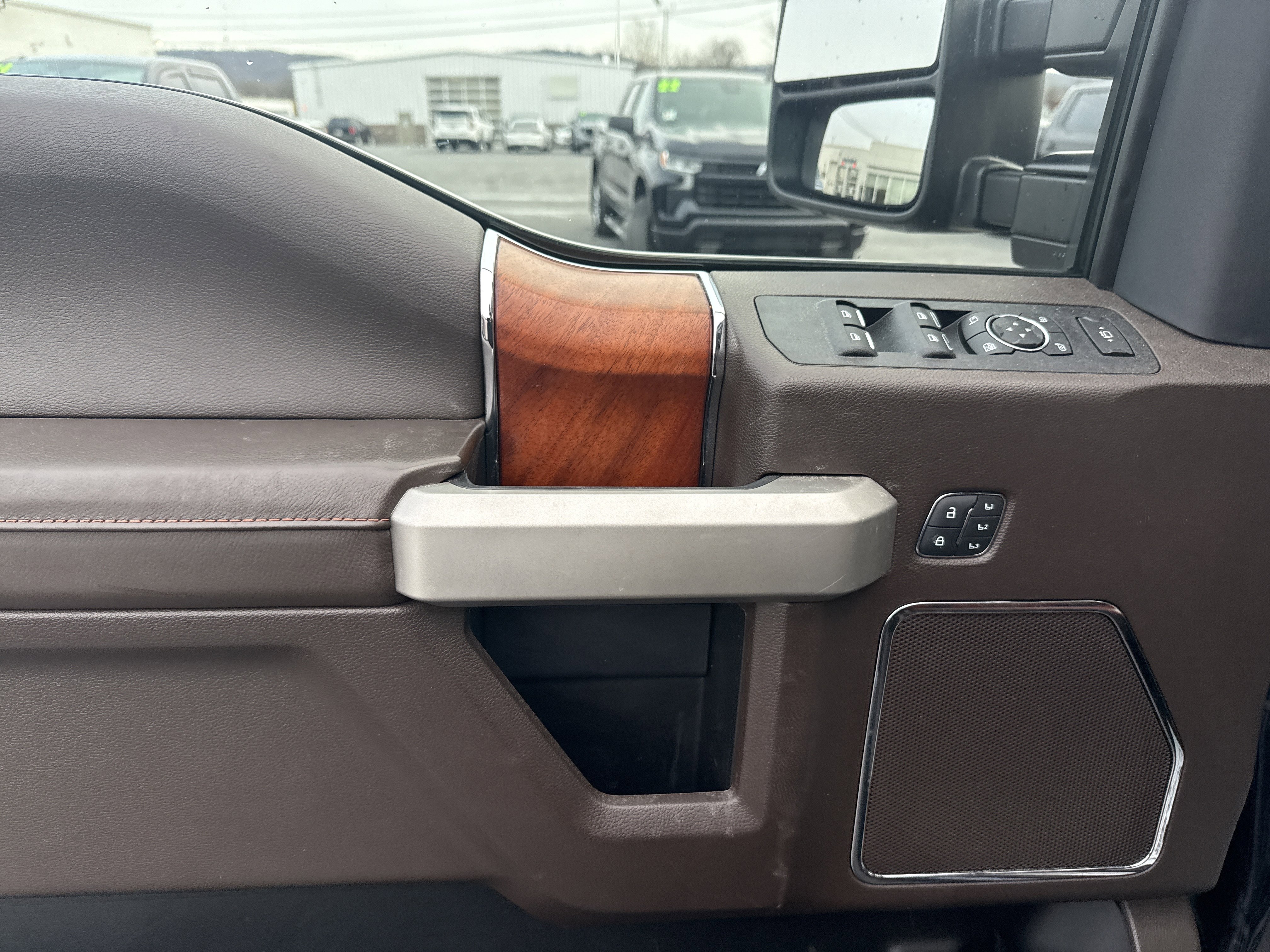 Used 2022 Ford F250 King Ranch w/ King Ranch Ultimate Package image 16