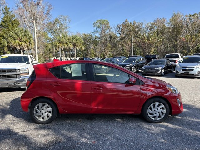 Used 2015 Toyota Prius C Two image 7