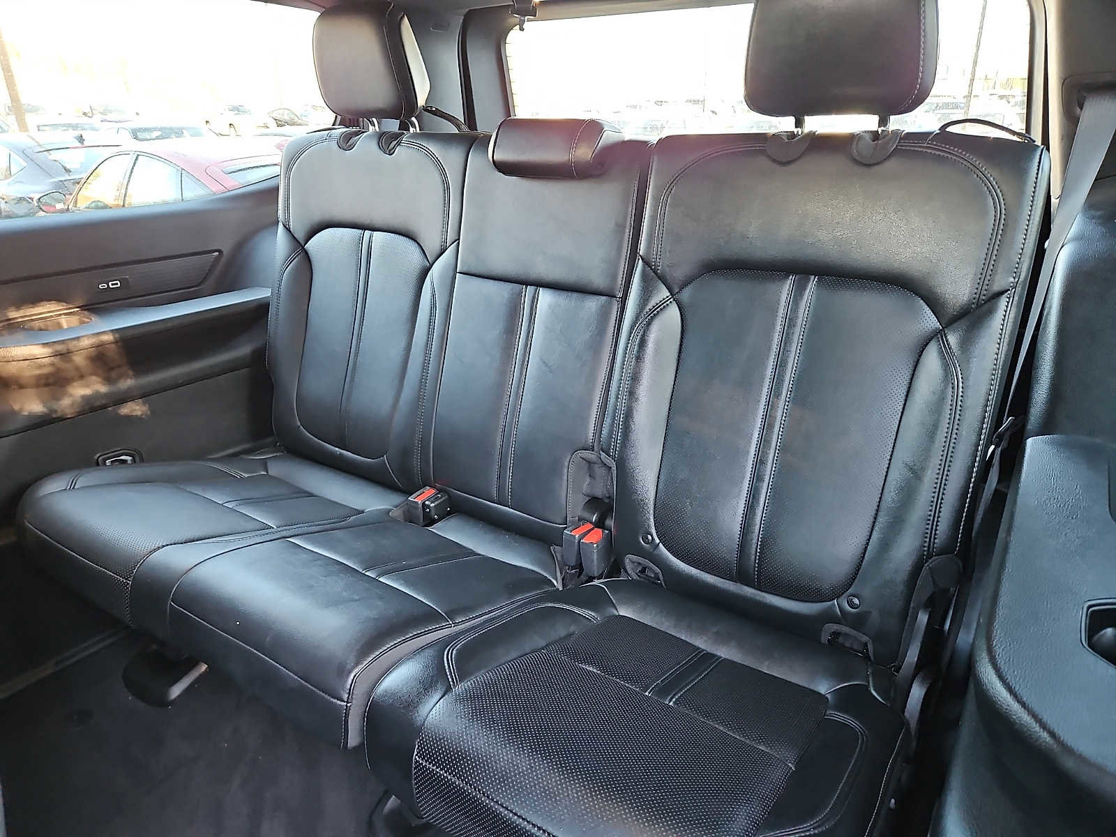Used 2024 Jeep Wagoneer Series II w/ Flexible Seating Group image 11