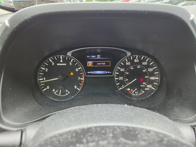 Used 2018 Nissan Pathfinder SV AWD/4WD image 3