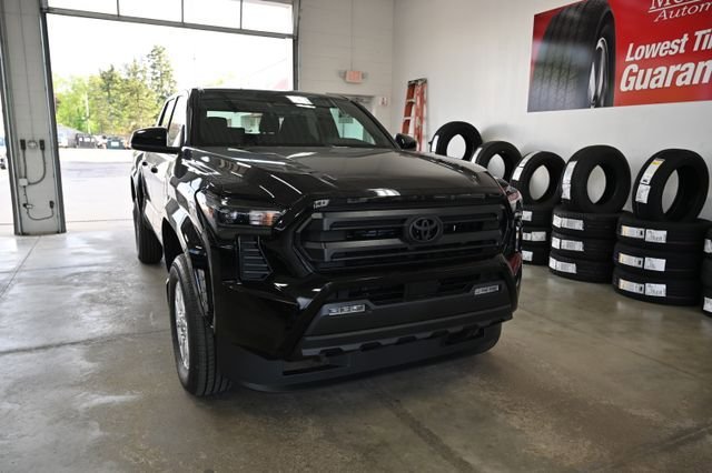 New 2026 Toyota Tacoma SR5 AWD/4WD image 3