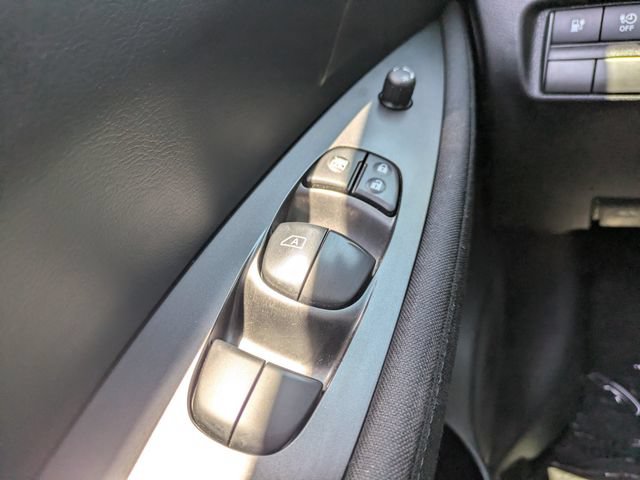 Used 2018 Nissan Leaf S w/ S Charge Package FWD image 22