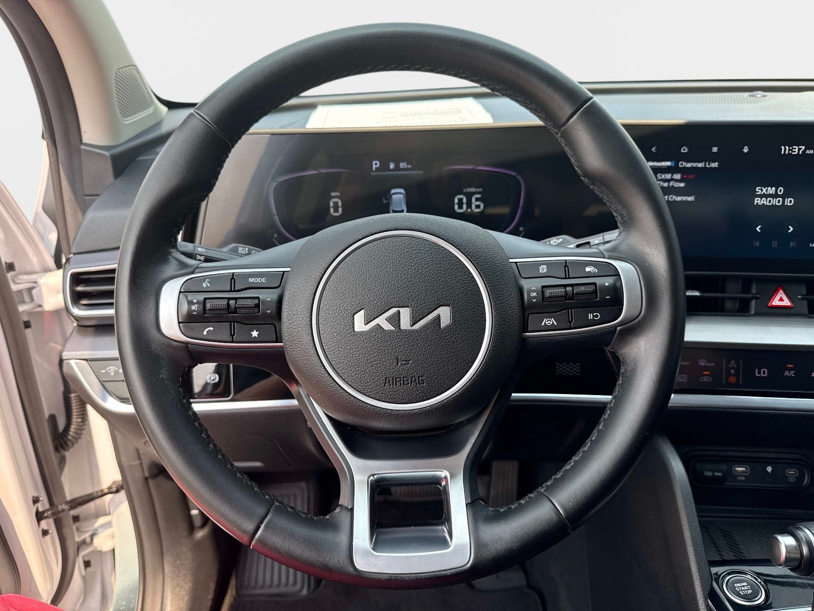 Used 2023 Kia Sportage EX FWD image 27