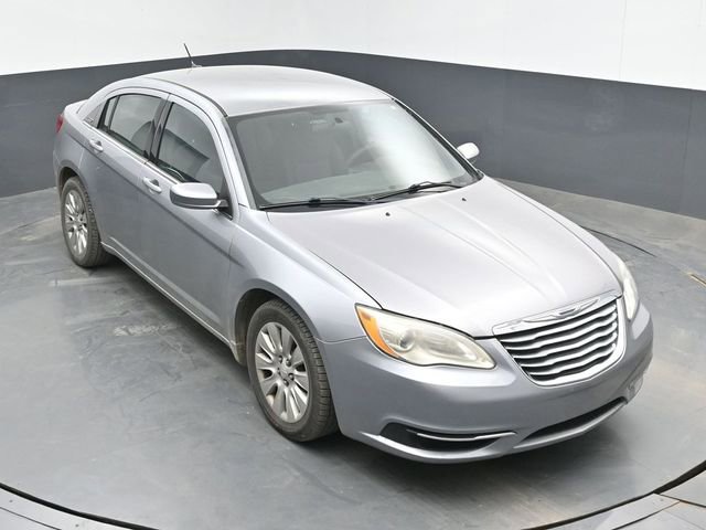 Used 2013 Chrysler 200 LX image 13