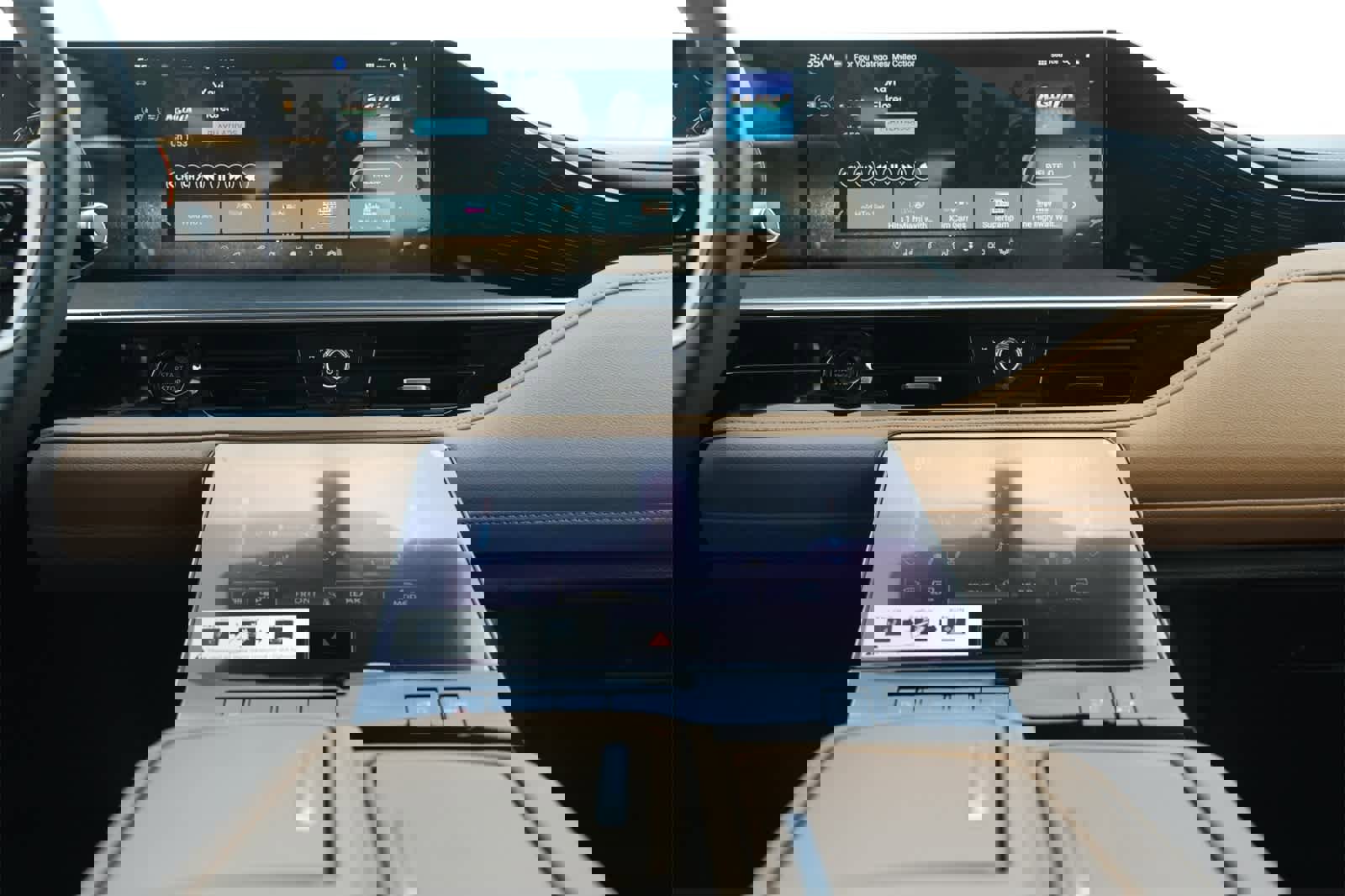 New 2025 INFINITI QX80 Sensory w/ Premium Cargo Package image 13