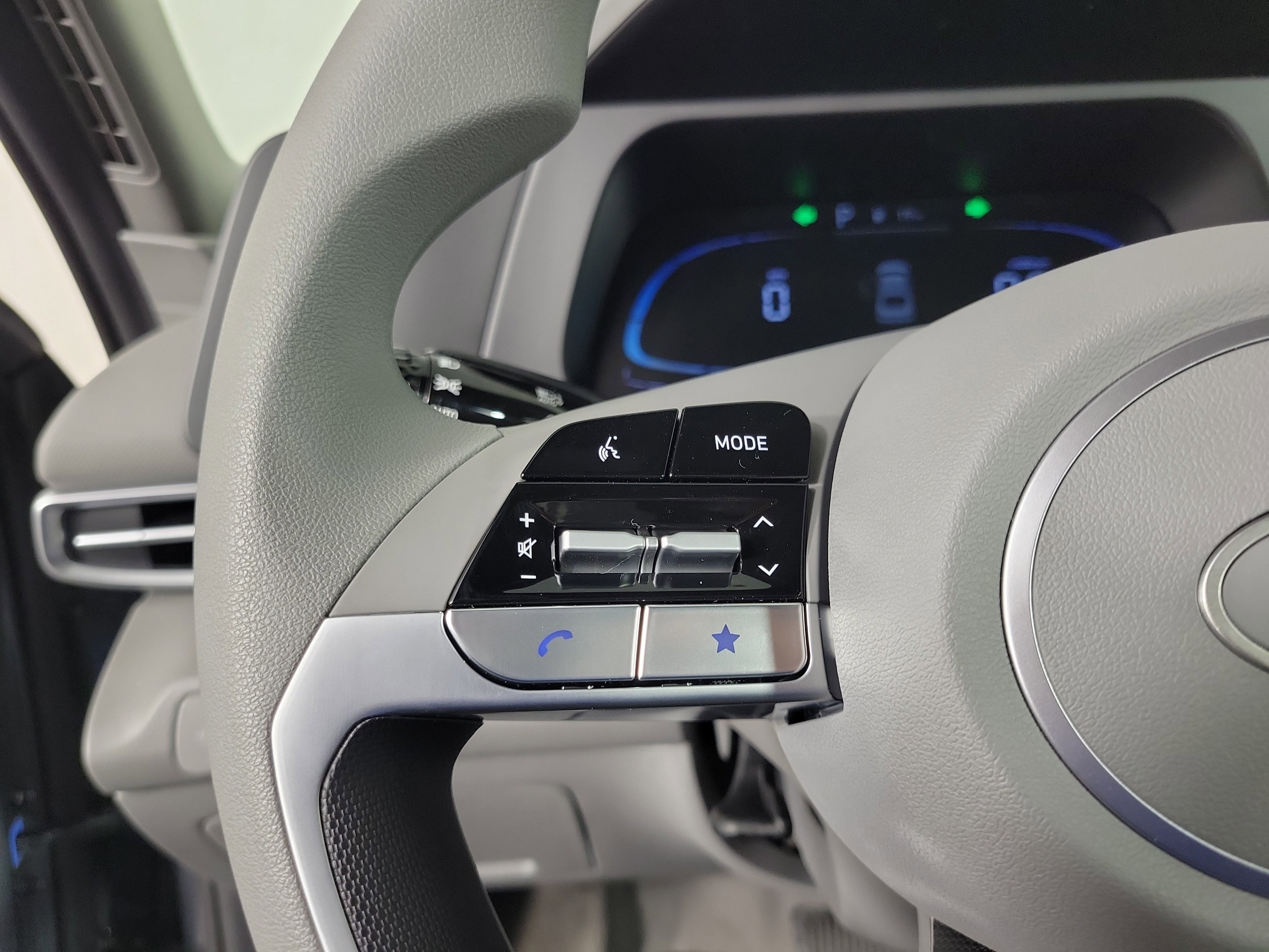 New 2026 Hyundai Elantra SE image 22