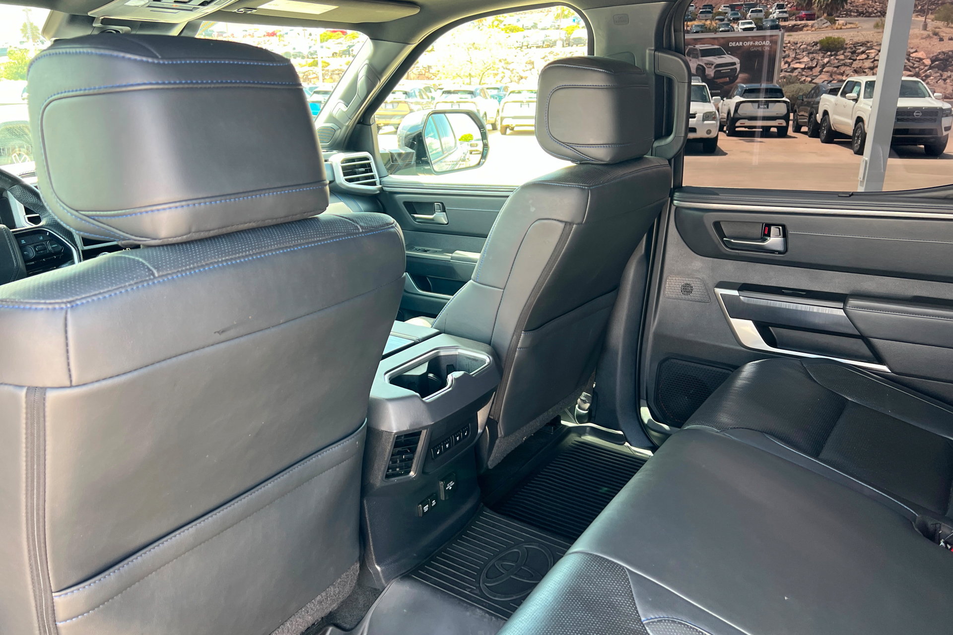 Used 2023 Toyota Tundra Platinum AWD/4WD image 21