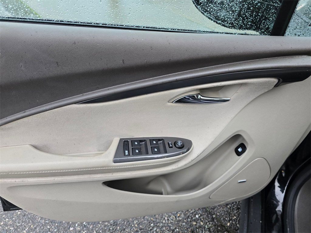 Used 2015 Chevrolet Volt Premium w/ Premium Trim Package image 22
