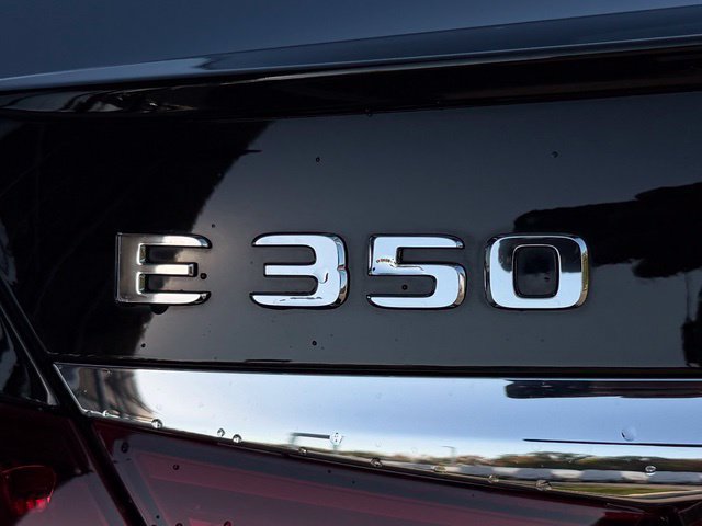 Certified 2021 Mercedes-Benz E 350 4MATIC Sedan image 9