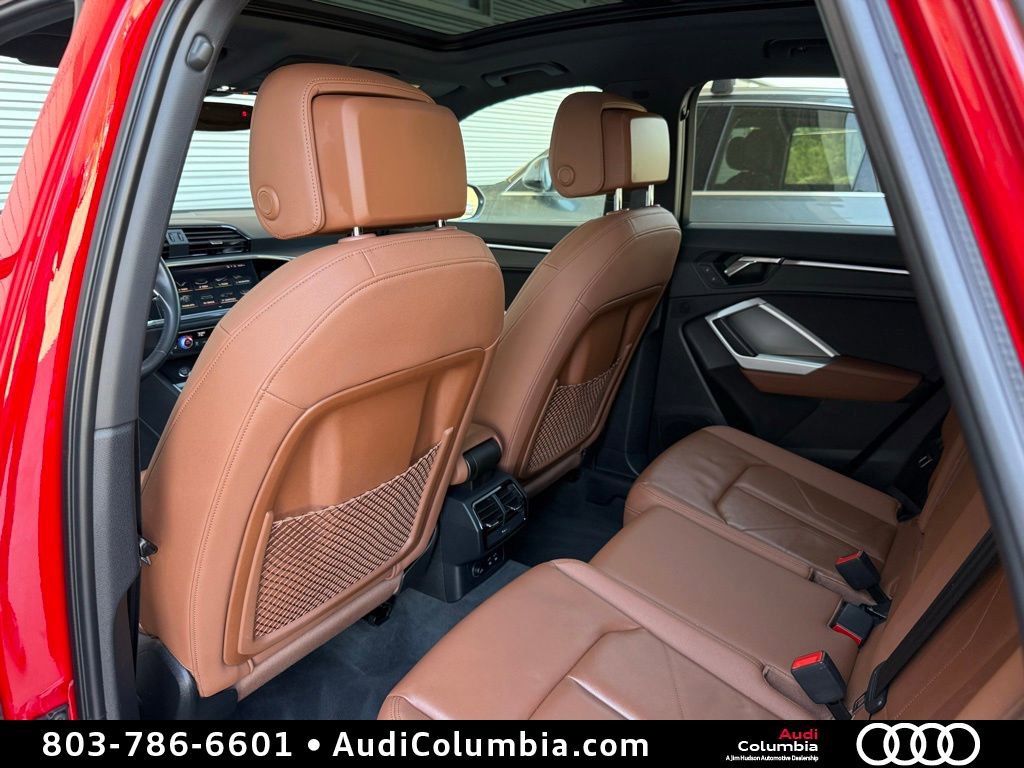 Used 2019 Audi Q3 2.0T Prestige w/ Prestige Package image 26