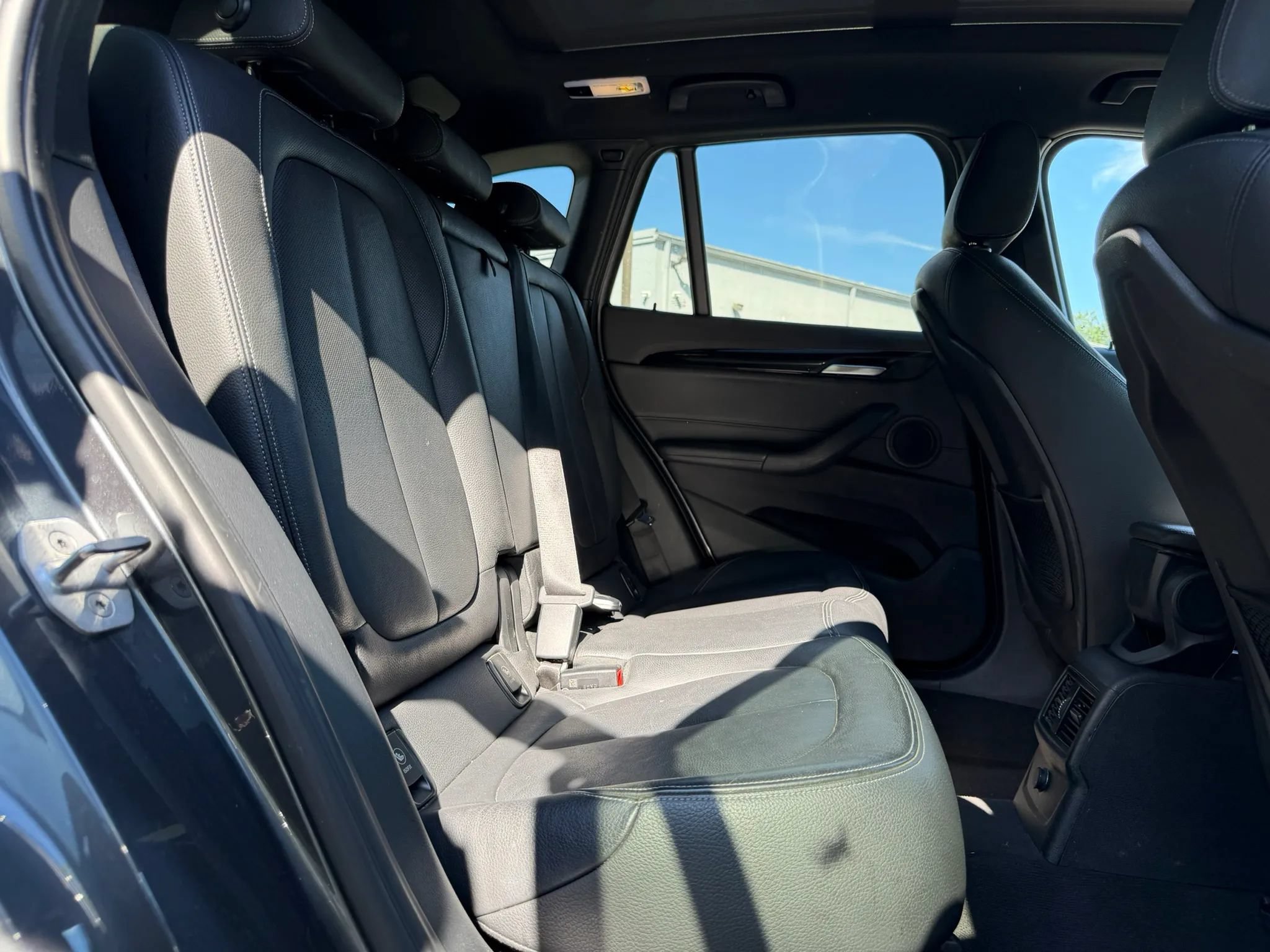 Used 2017 BMW X1 xDrive28i AWD/4WD image 14