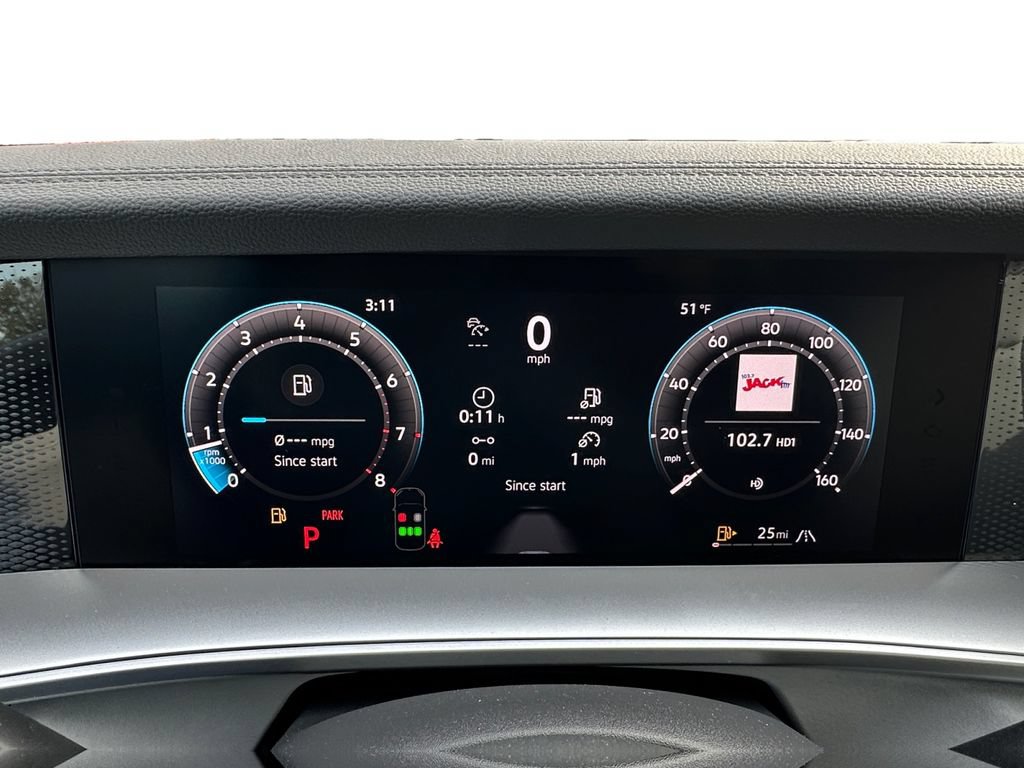New 2026 Volkswagen Tiguan SE AWD/4WD image 13