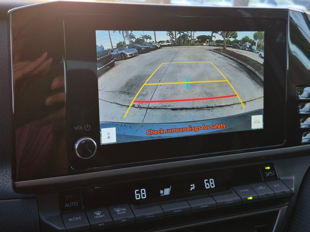 Used 2026 Toyota Camry SE FWD image 21