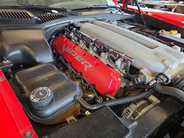 Used 2004 Dodge Viper SRT-10 RWD image 16