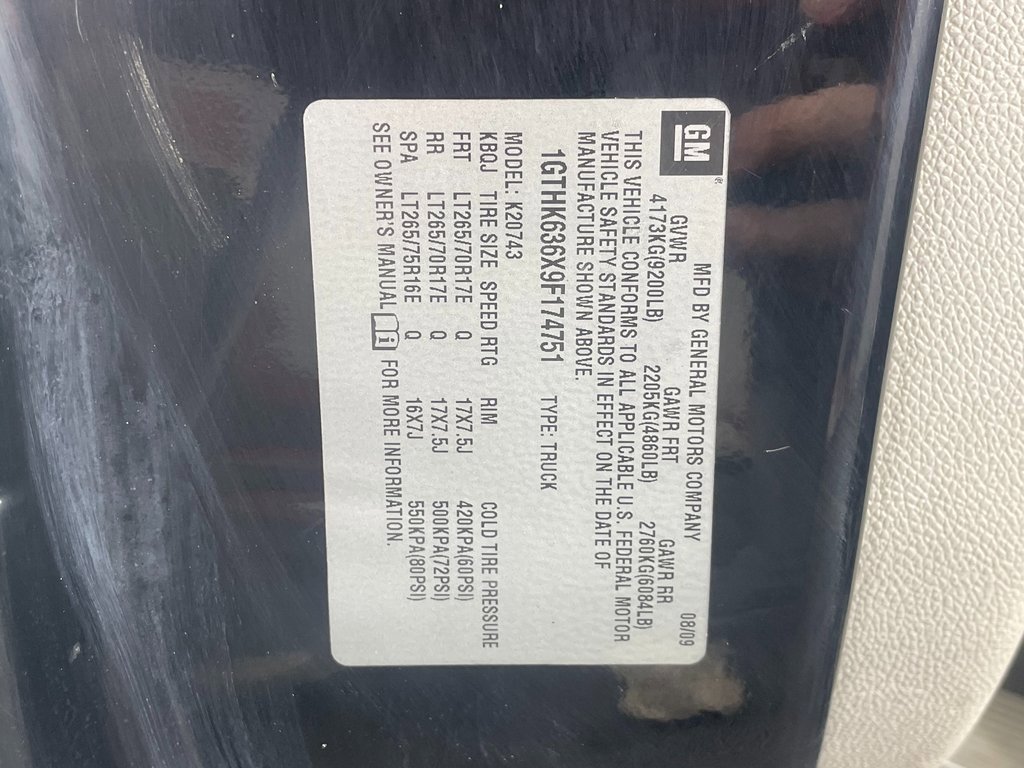 Used 2009 GMC Sierra 2500 SLT w/ SLT Convenience Package image 23