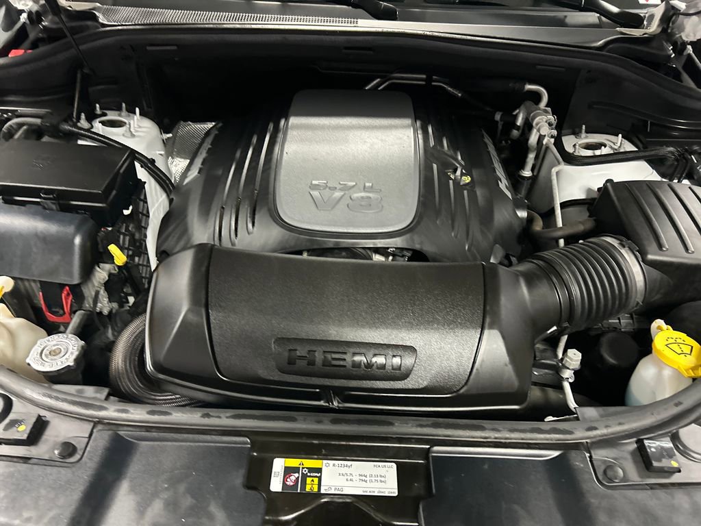 Used 2020 Dodge Durango R/T w/ Technology Group AWD/4WD image 26
