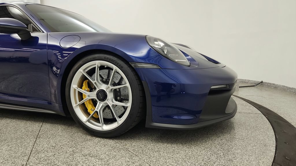 Used 2024 Porsche 911 GT3 RWD image 28